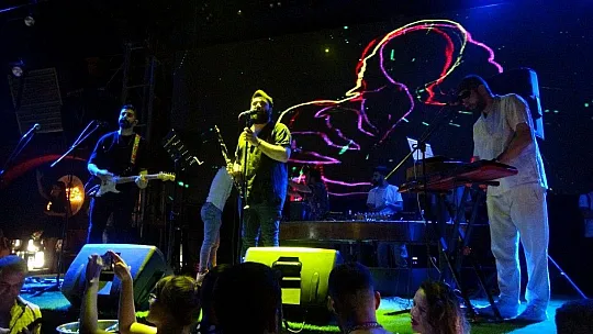 Marmarisliler Sakiler Grubu ile unutulmaz bir gece yaşadı