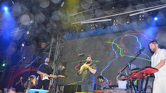 Marmarisliler Sakiler Grubu ile unutulmaz bir gece yaşadı