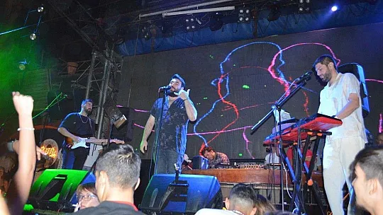 Marmarisliler Sakiler Grubu ile unutulmaz bir gece yaşadı