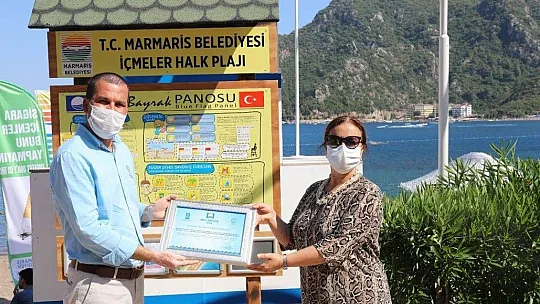 Mavi Bayraklı halk plajı tatilcileri bekliyor