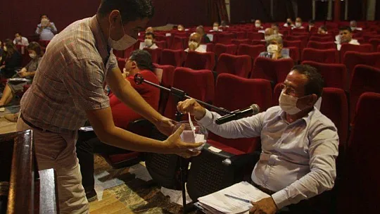 Fethiye Belediye Meclisi'nde komisyon üyeleri seçildi