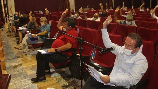 Fethiye Belediye Meclisi'nde komisyon üyeleri seçildi