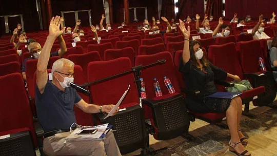 OKTAY SİDEKLİ'NİN İSMİ YAŞATILACAK