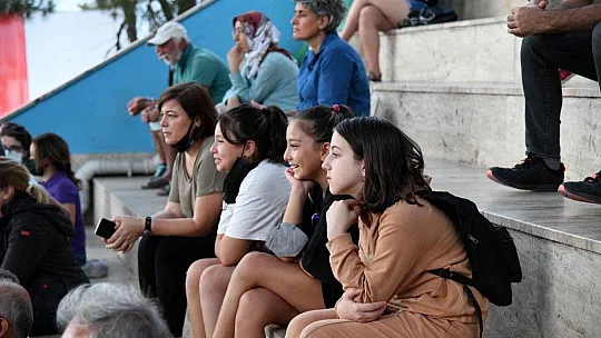 Likya Kültür Sanat Günleri Yazar Kadınlarla Okuyucuları Buluşturdu