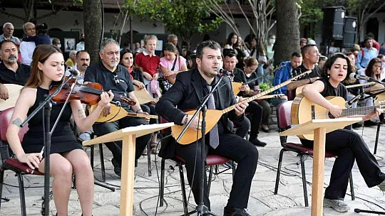 Menteşe Belediyesi kış kursları sergisi açıldı
