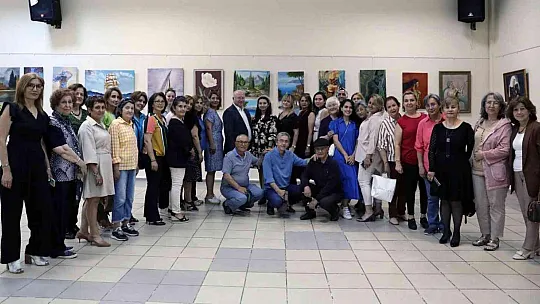 Menteşe Belediyesi kış kursları sergisi açıldı