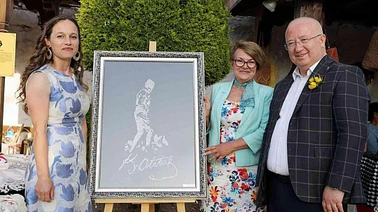 Menteşe Belediyesi kış kursları sergisi açıldı