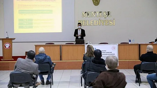 Menteşe Belediyesi personeline Karbon Ayak İzi eğitimi