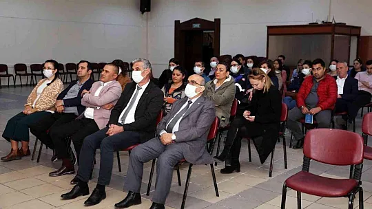 Menteşe Belediyesi personeline online eğitim verildi