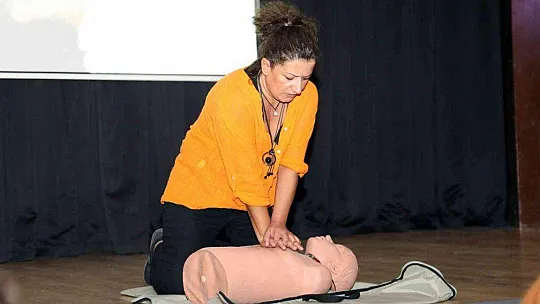 Menteşe Belediyesi personeline ilkyardım eğitimi