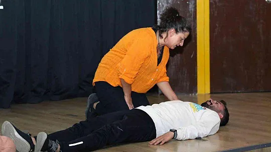 Menteşe Belediyesi personeline ilkyardım eğitimi