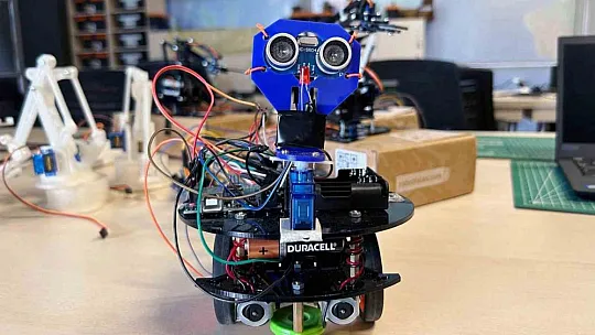 Robotik ve kodlama eğitimleri başlıyor