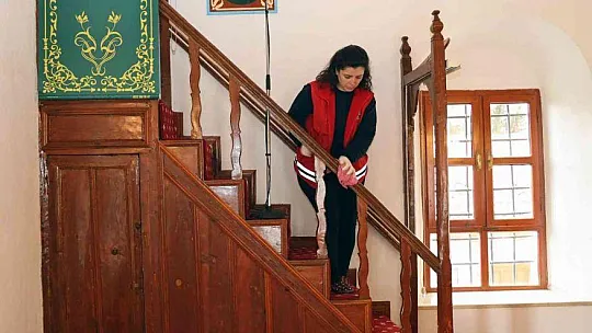 Menteşe'de Camilere Ramazan temizliği