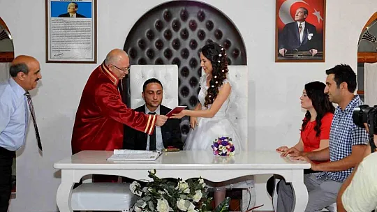 Menteşe'de ilk 7 ayda 407 nikah kıyıldı
