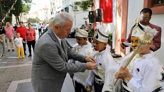 Menteşe'de toplu sünnet şöleni