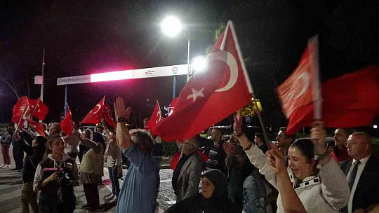 Kız Hokey Takımı Türkiye Şampiyonu Oldu