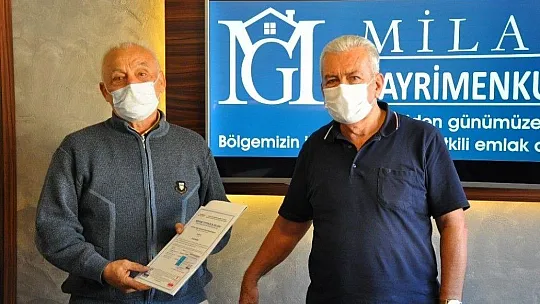 Meslek duayenleri ve gençler belgelerini aldılar