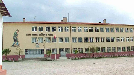 Milas Dr. Mete Ersoy İlkokulu yıkılacak