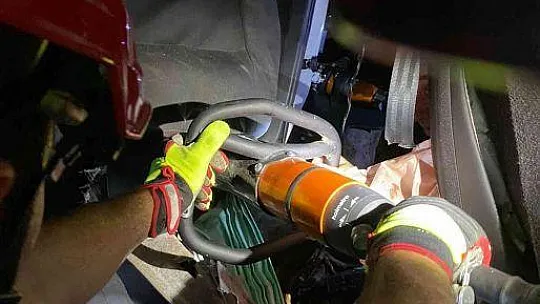 MİLAS'TA FECİ KAZA: 2 ÖLÜ, 2 YARALI