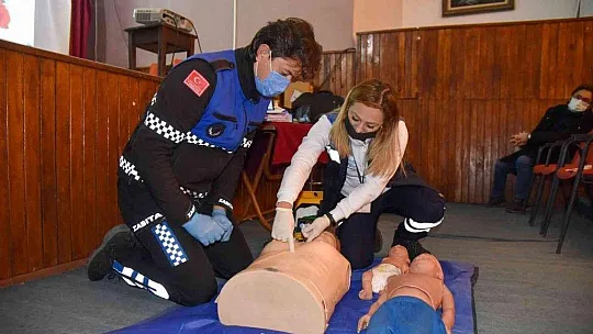 Milas'ta ilkyardım eğitimi verildi