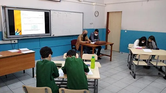 Milas'ta Matematik Ligi'nde takımları final heyecanı sardı