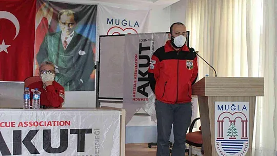 Milas'ta öğrenciler deprem konusunda bilgilendirildi