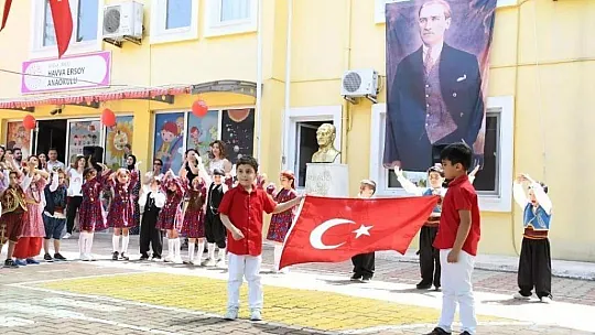 Milas'ta öğrenciler ürünlerini sergiledi
