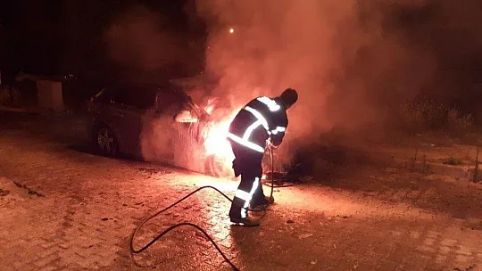 Milas'ta otomobil küle döndü