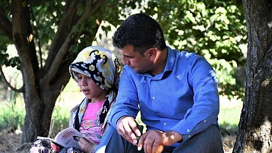 Milas'ta tatil kitapları teslim edilmeye başlandı