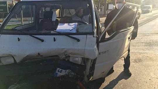 Milas'ta trafik kazası: 1 yaralı