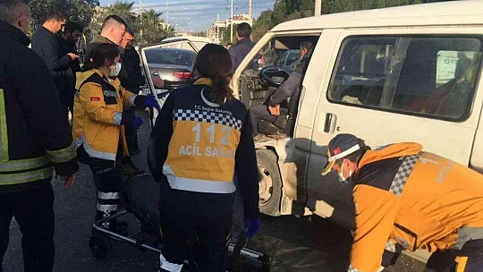 Milas'ta trafik kazası: 1 yaralı