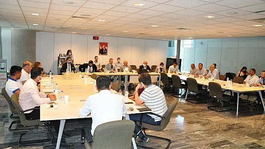 Milas'ta yabancı turistlerin yaşadığı sorunlar ele alındı