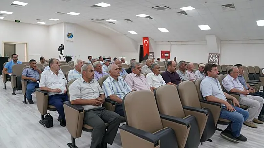 Milletvekili Otgöz ve Başkan Akdenizli, Muhtarlarla Bir Araya Geldi