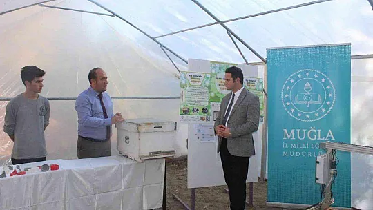 MİLLİ EĞİTİM MÜDÜRÜ ÇAY, KÖYCEĞİZ'DE TARIM UYGULAMALARINA KATILDI