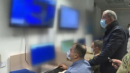 Milli Savunma Bakanı Akar ve TSK komuta kademesi Aksaz'da