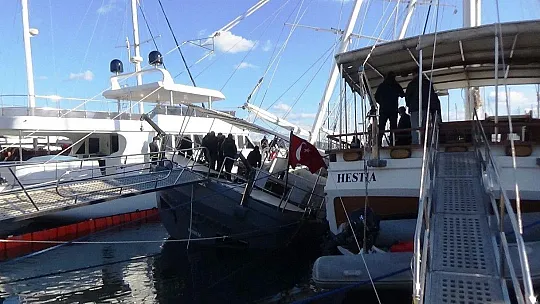 Milyon dolarlık tekne bir anda yan yattı