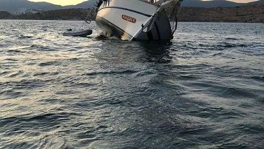 Milyon dolarlık tur teknesi karaya oturdu, turistler son anda kurtarıldı