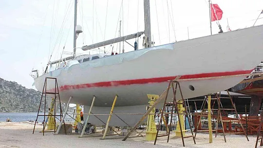Milyonluk tekneler deniz sezonu için hazırlanıyor