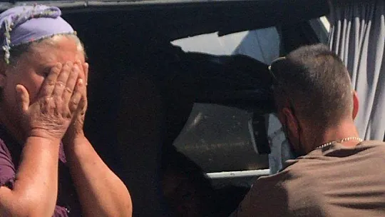 Minibüs ile kamyon çarpıştı: 5 yaralı