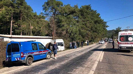 MİNİBÜS YOLDAN ÇIKTI: 6 YARALI