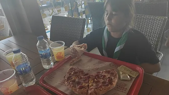 'Başkanım Bize Pizza Alır Mısınız?'