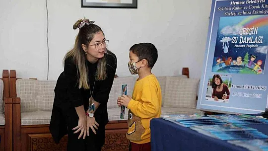 Minik okurlar için imza günü