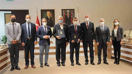 MSKÜ 'Marka Ders' protokolleri devam ediyor
