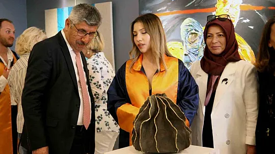 Güzel Sanatlar Fakültesi 16. Kez Mezun Verdi