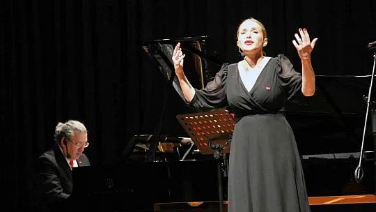 MSKÜ'den 'Bir yanımız hep Çanakkale' konseri