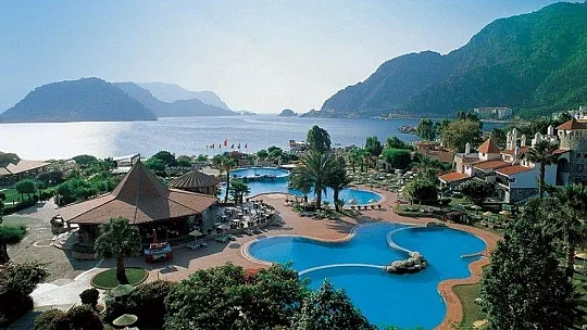 Muğla'da 'dört mevsim' turizm