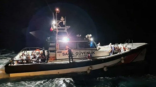 Muğla'da 131 düzensiz göçmen kurtarıldı