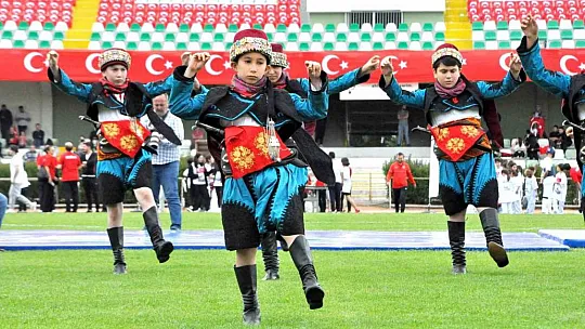 19 Mayıs coşkuyla kutlandı