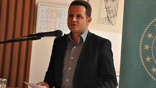 Muğla'da 2022 YKS'de başarılı olan öğrenciler ödüllendirildi