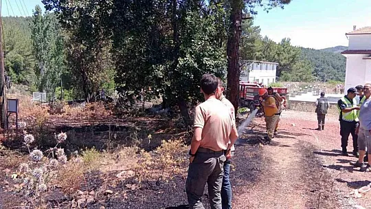 Muğla'da 3 saatte 6 yangın